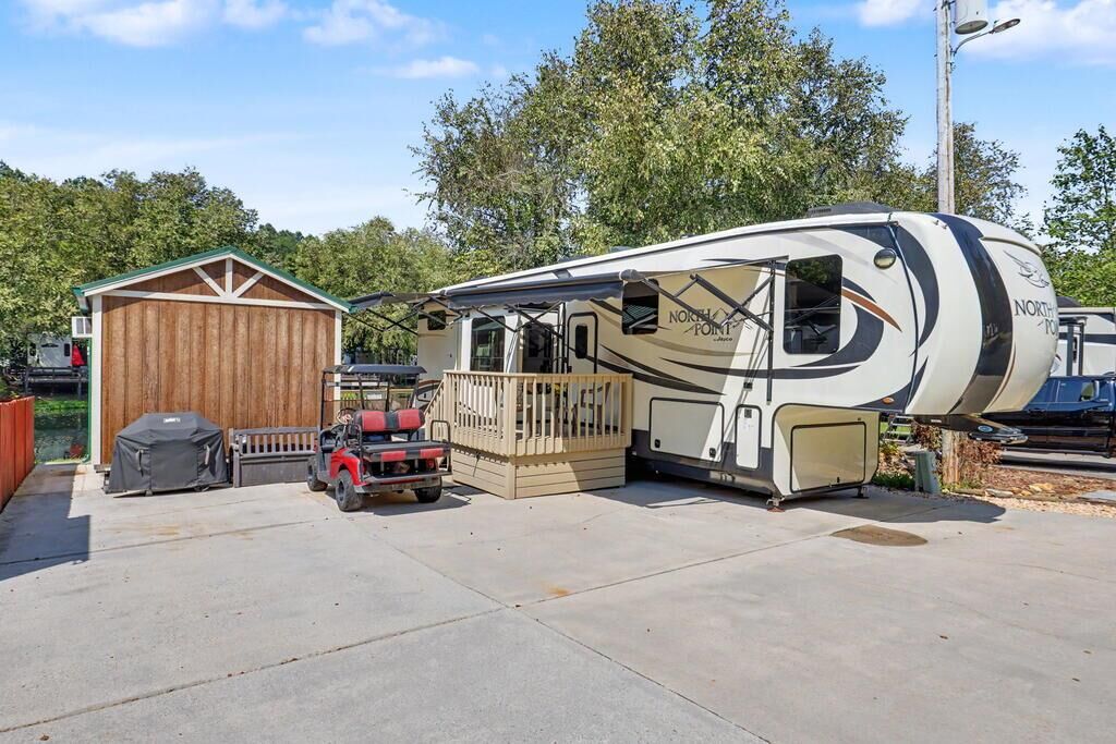 Property Photo: 354 Vista Circle GA 30512
