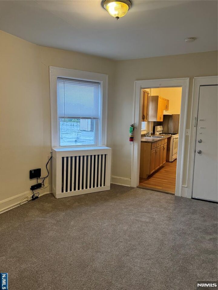 Property Photo: 100 Washington Avenue 3 NJ 07621