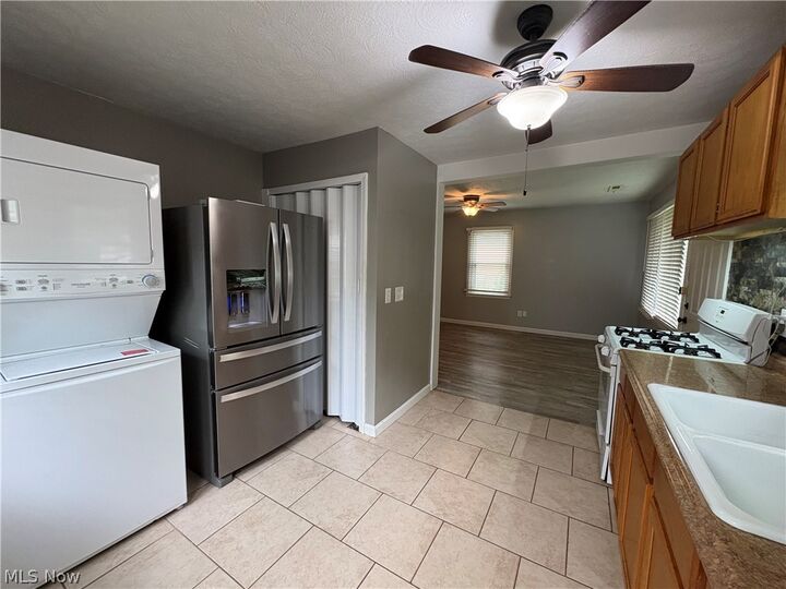 Property Photo:  625 Delaware Avenue  OH 44035 
