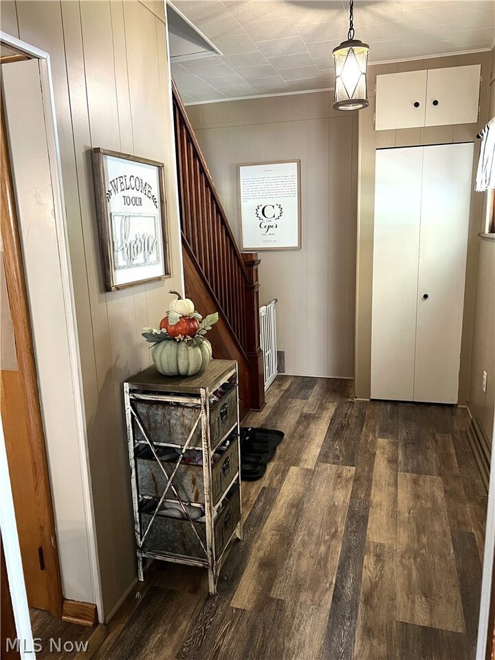 Property Photo:  108 Thomas Street  OH 44413 