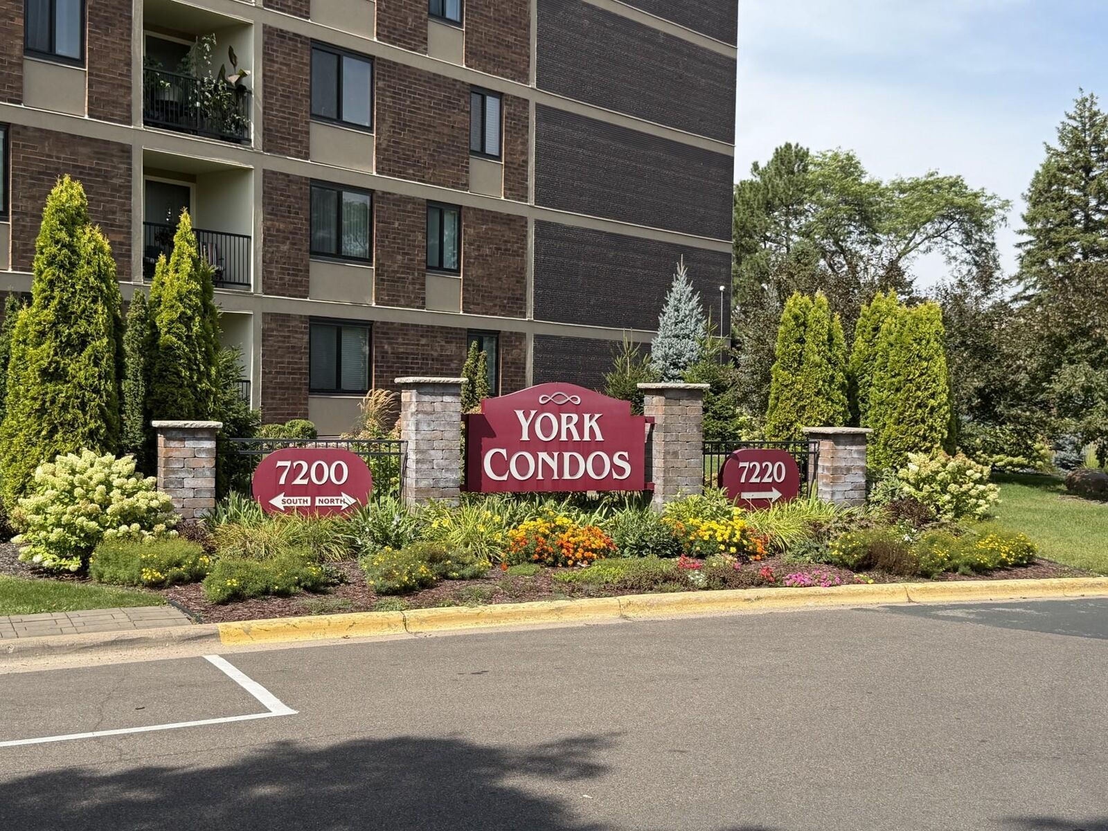 Property Photo:  7200 York Avenue S 116  MN 55435 