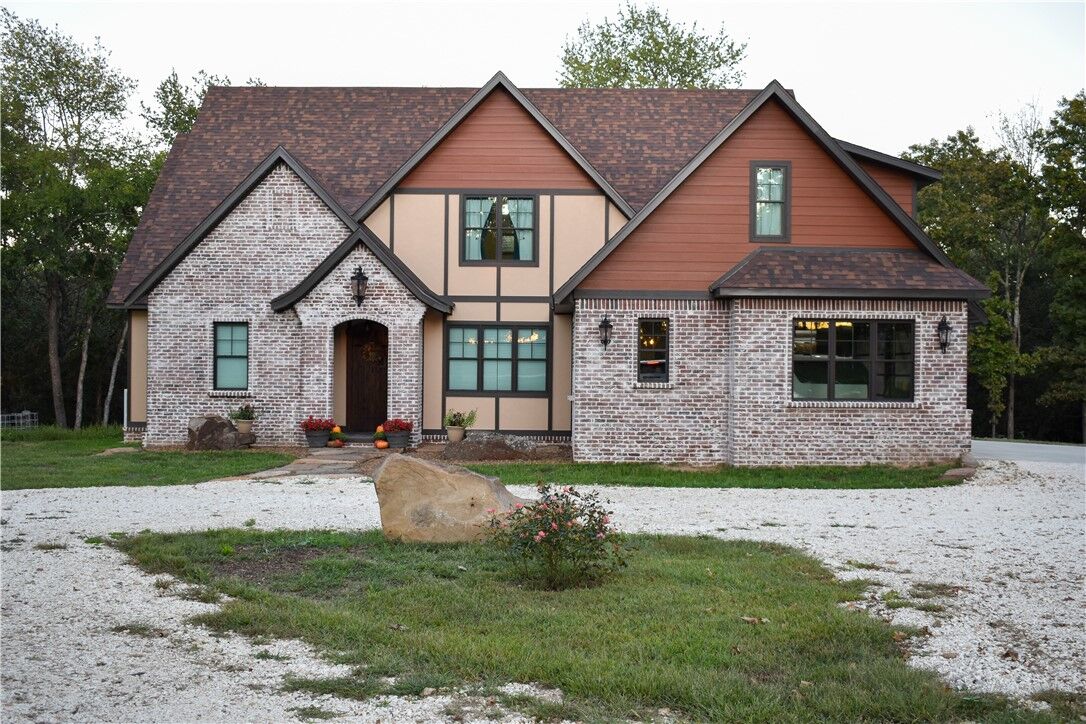 Property Photo: 10368 Beatty Road AR 72744