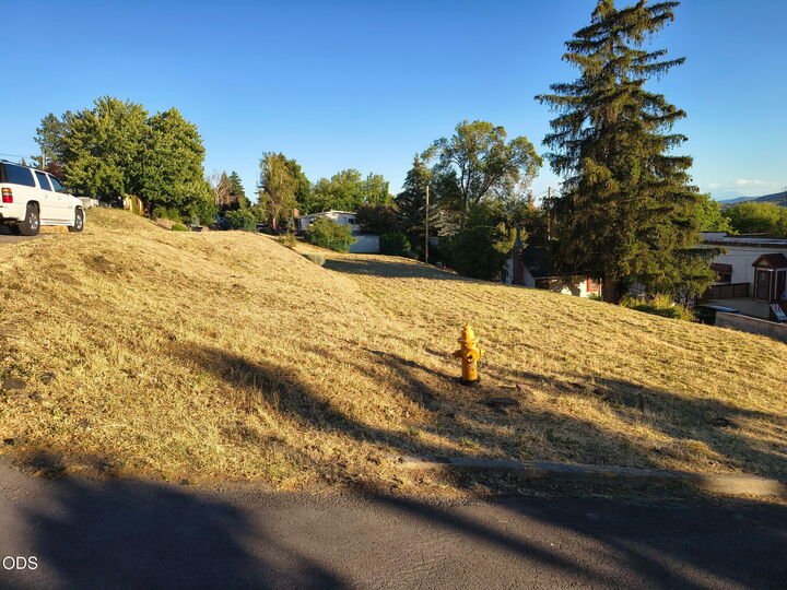 Property Photo:  Leroy Street Lot 7  OR 97601 