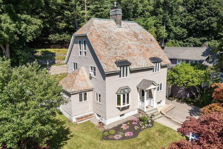 Property Photo: 43 Laconia Rd MA 01609