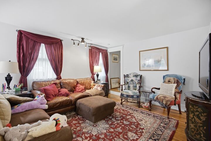 Property Photo:  6-8 Center Place  MA 01775 