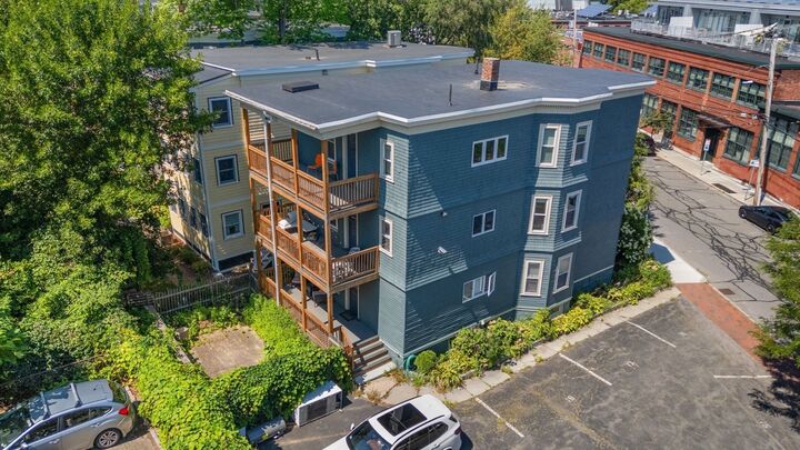 Property Photo:  2 Cambridge Ter  MA 02140 