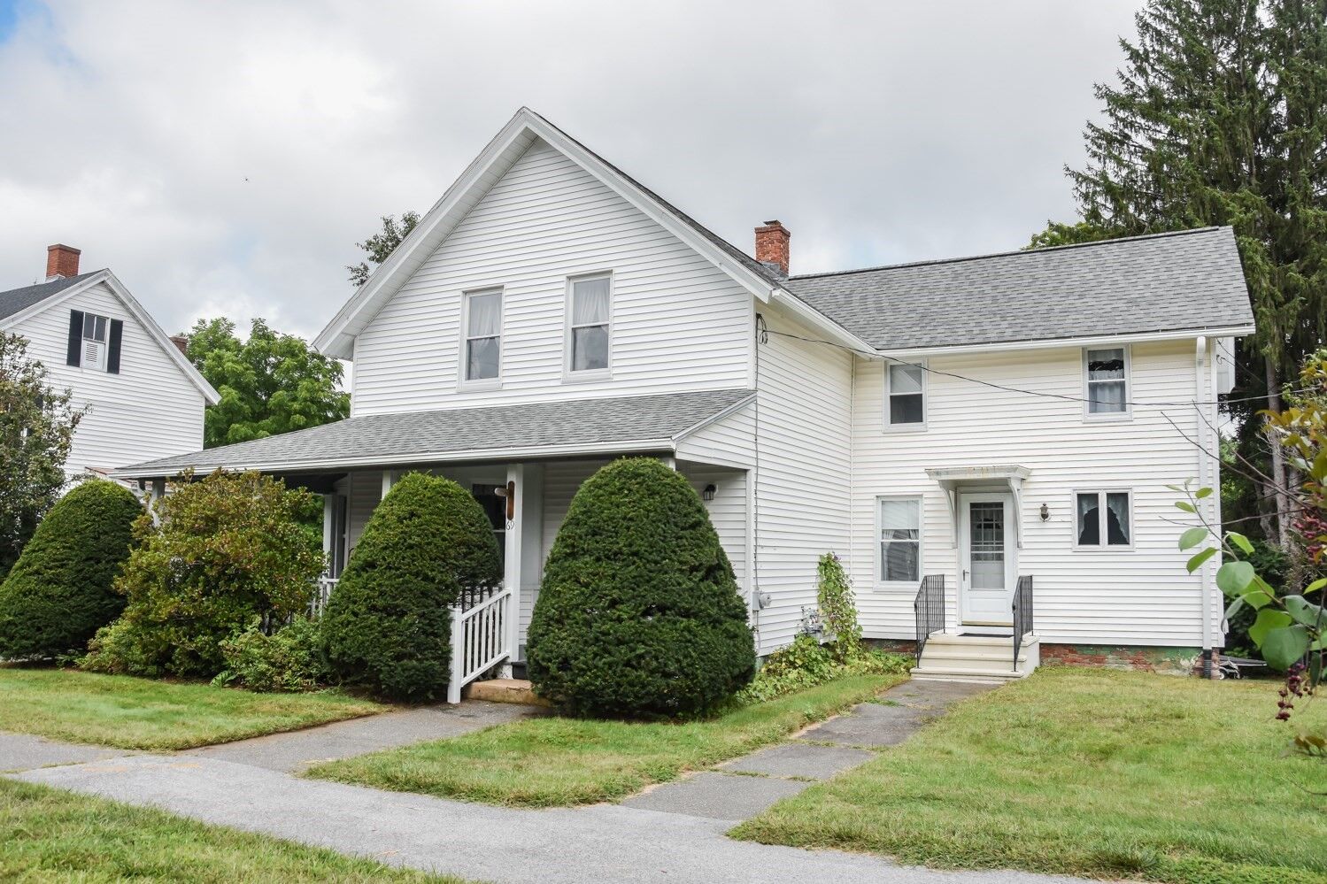 Property Photo:  69 W Main St  MA 01585 