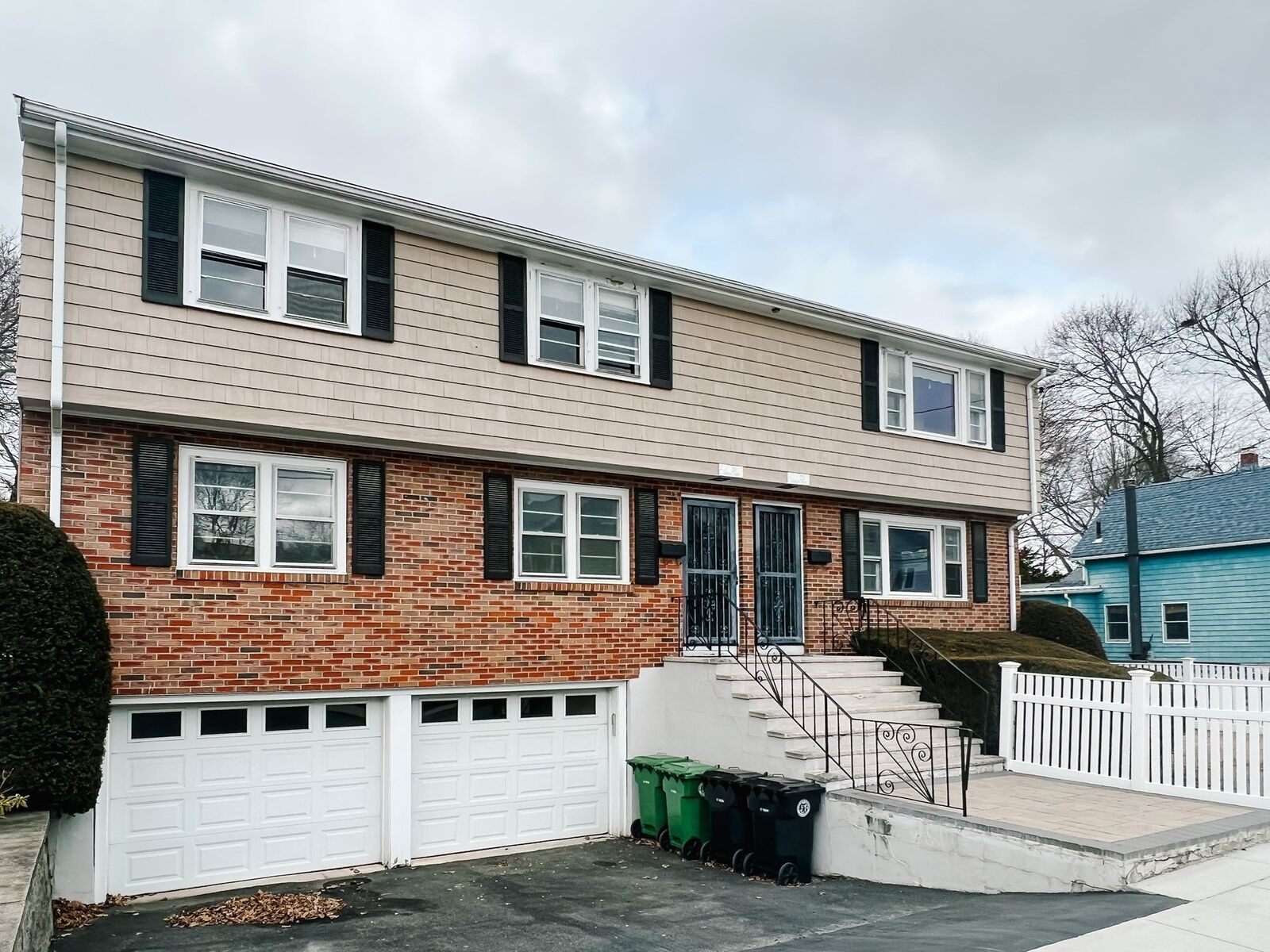 Property Photo:  22 Chandler St 2  MA 02472 