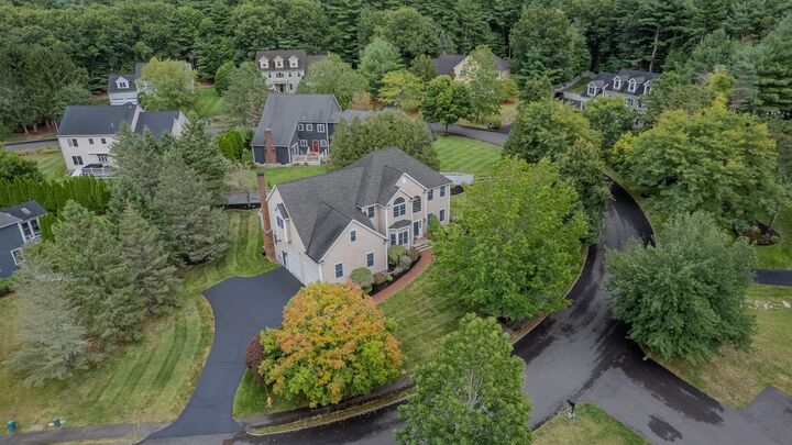 Property Photo: 16 Ridgeview Lane MA 02048