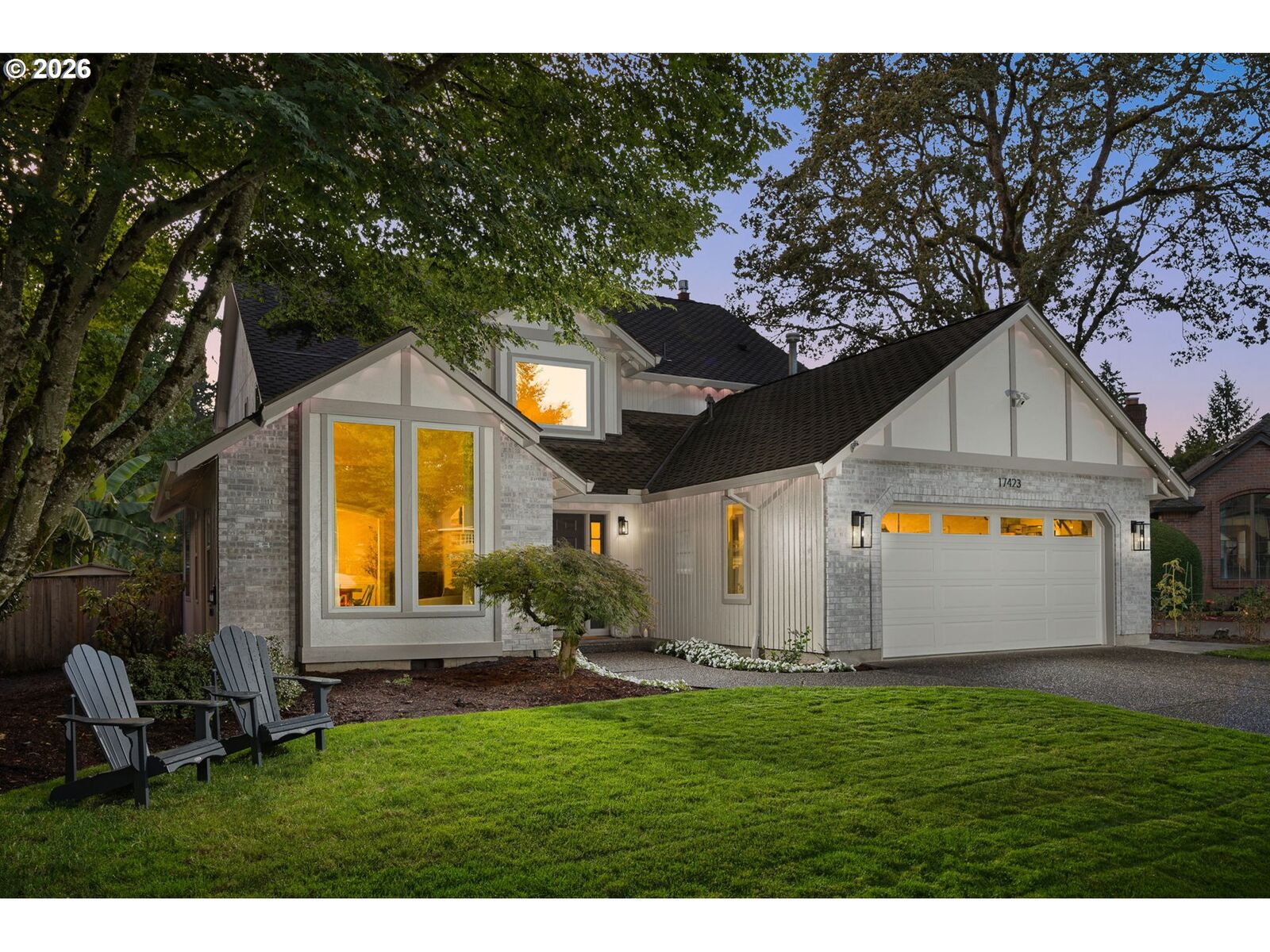 Property Photo: 17423 Schalit Way OR 97035