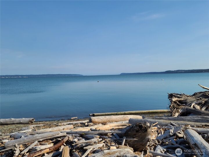 Property Photo:  214  Driftwood Shores  WA 98282 