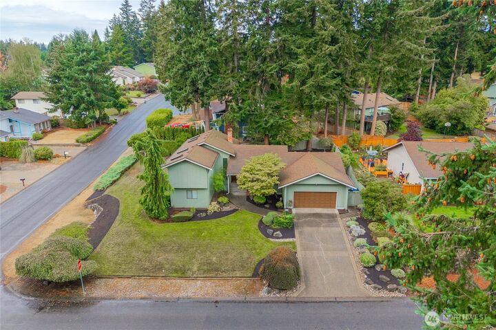 Property Photo: 5108 60th Avenue Ct W WA 98467