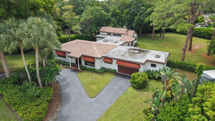 Property Photo: 4120 SW 1st Court FL 33317