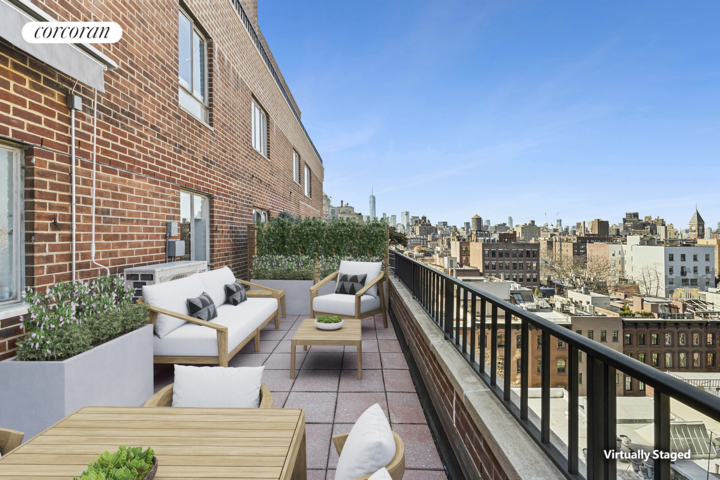 Property Photo:  15 W 12th Street 11ae  NY 10011 