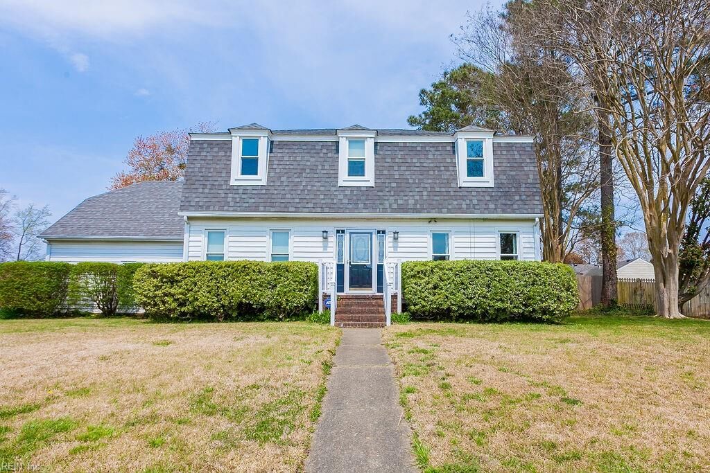 Property Photo: 1180 Red Mill Blvd VA 23454