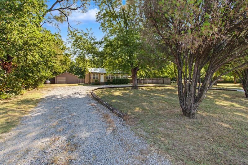 Property Photo: 5808 S Southeast Blvd KS 67037