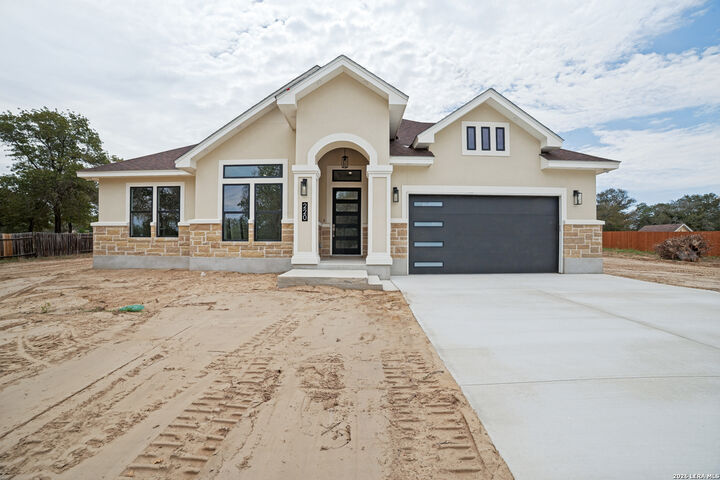 Property Photo:  220 County Road 6864  TX 78059 