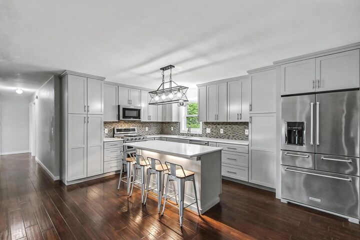 Property Photo: 2510 Mt Vernon Avenue WI 53545