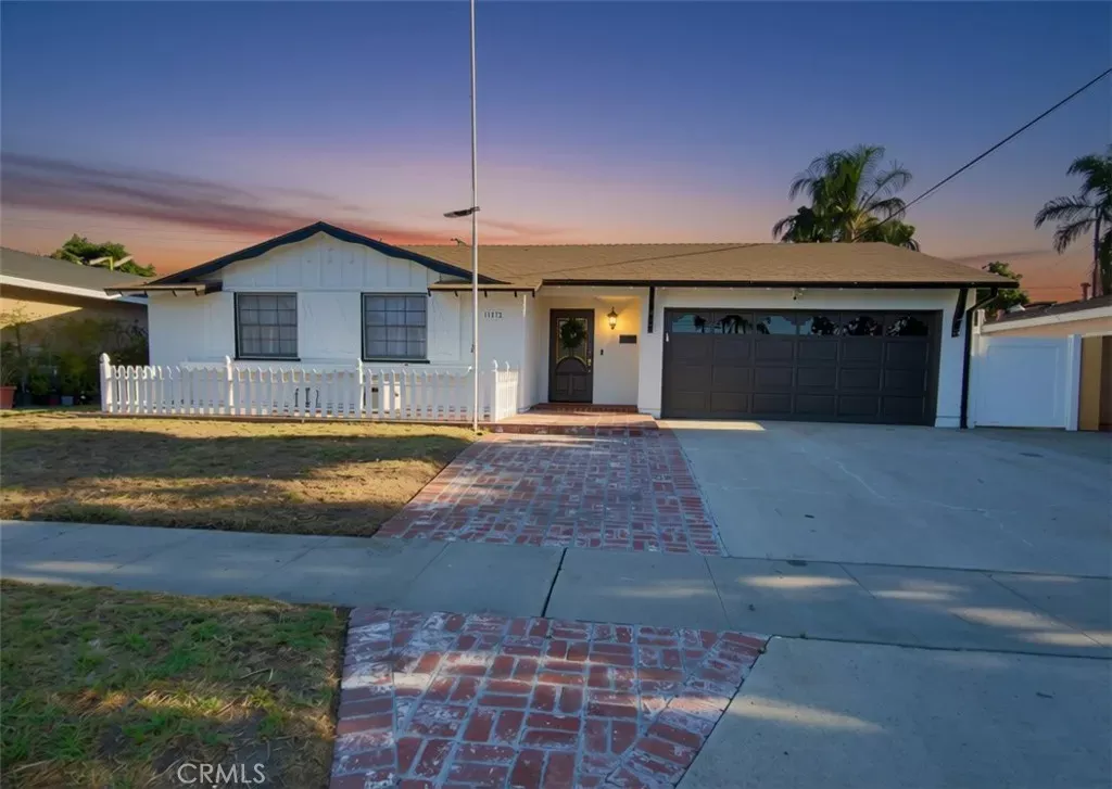 Property Photo:  11872 Shetland Road  CA 92840 