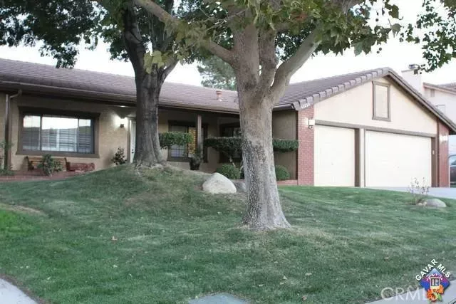 Property Photo: 42220 Woodstone CA 93536