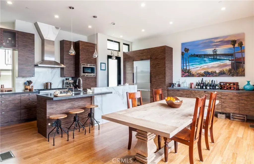 Property Photo: 1103 Cypress Avenue CA 90254