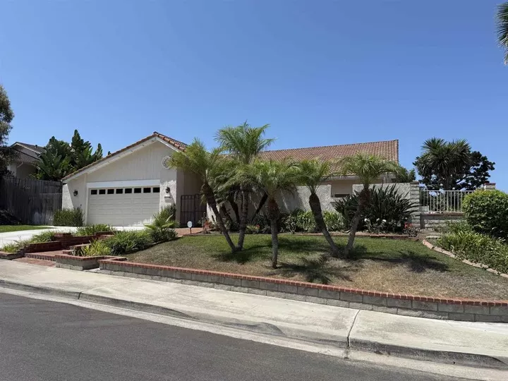 Property Photo:  7701 Garboso Pl  CA 92009 
