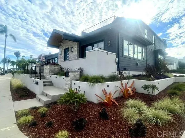 Property Photo: 3444 Crown Point Drive 3444/3442 CA 92109