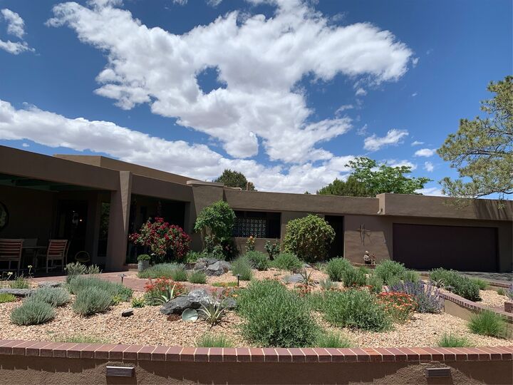 Property Photo:  111 Barranca Road  NM 87501 