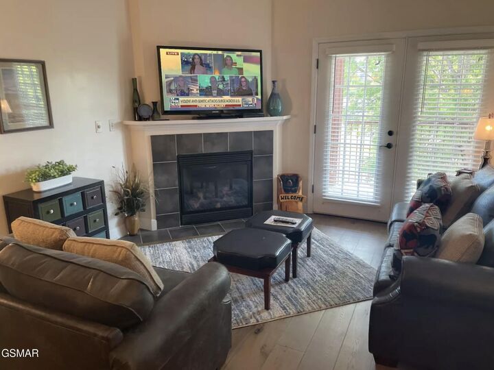 Property Photo:  527 River Place Way  TN 37862 