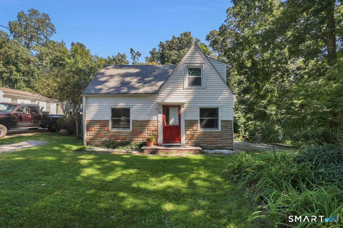 Property Photo:  33 Reynolds Drive  CT 06238 