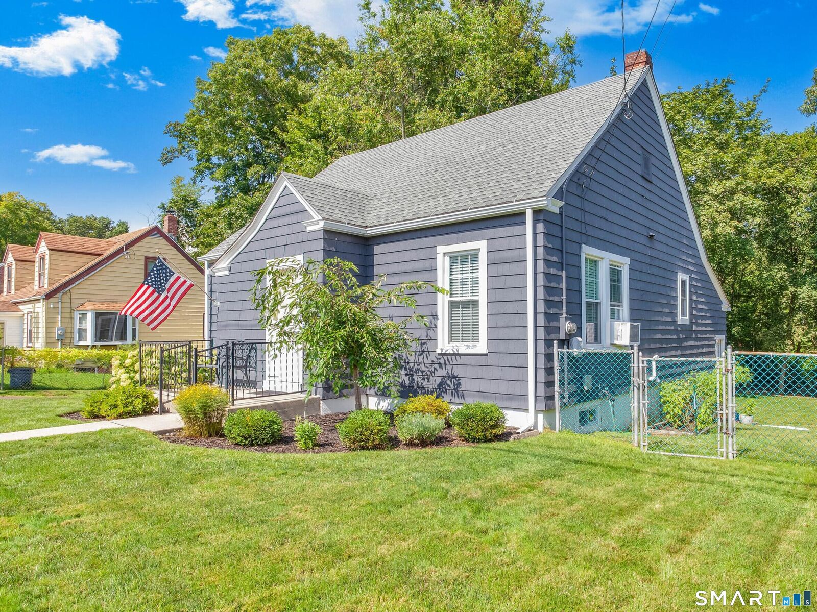 Property Photo:  14 Lincoln Avenue  CT 06405 