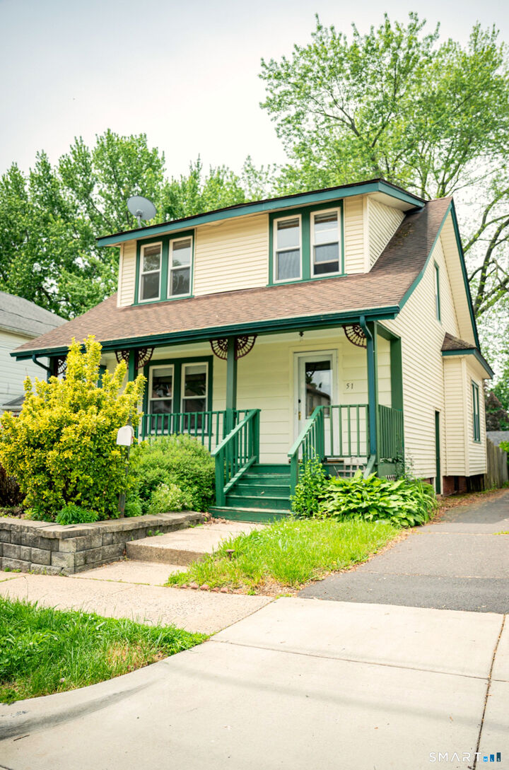Property Photo:  51 Nesbit Avenue  CT 06119 
