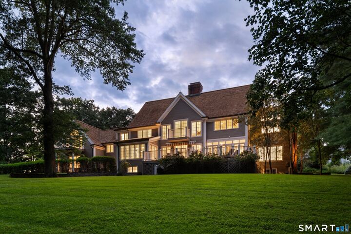 Property Photo:  30 Soundview Farm Road  CT 06883 