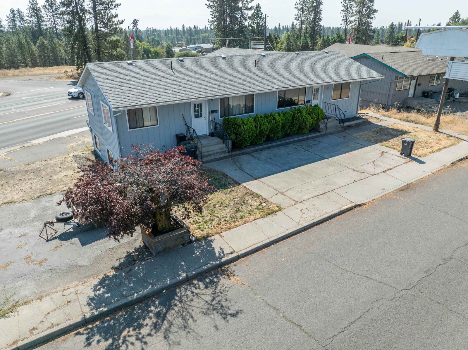 Property Photo: 1717 2nd St WA 99004