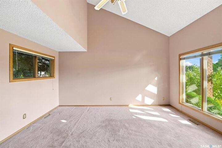 Property Photo:  333 Reid Road  SK S7N 3J8 