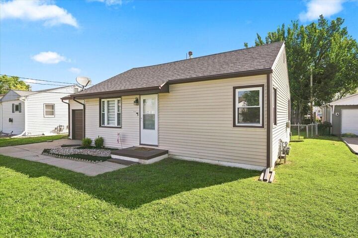 Property Photo:  1015 Pine  Street  IA 51501 
