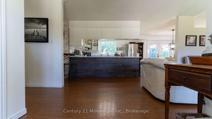 Property Photo: 5 McKean Boulevard ON L0M 1P0