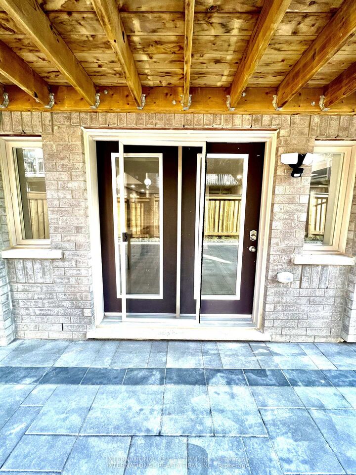 Property Photo:  188 Wesmina Avenue  ON L4A 5A2 