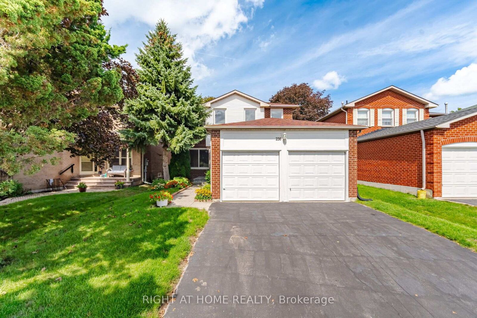 Property Photo:  236 Austin Drive  ON L3R 6N5 