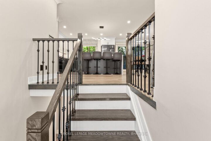 Property Photo:  1268 Forest Hill  ON L6H 2C3 