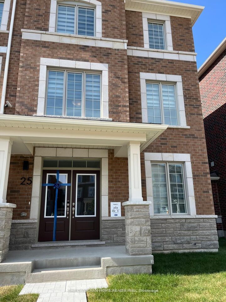 Property Photo:  25 Cullingtree Place  ON L7C 4N7 