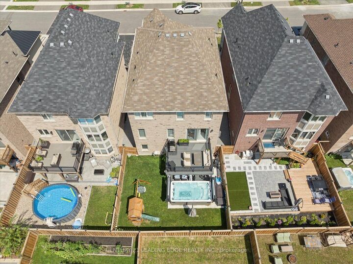 Photo de la propriété:  109 Ben Sinclair Avenue  ON L9N 0S3 