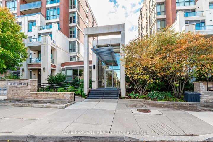 Property Photo:  21 Upper Duke Crescent 401  ON L6G 0B7 