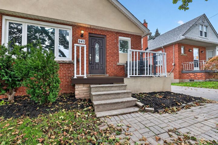 Property Photo:  245 Glenholme Avenue  ON L8K 3L9 