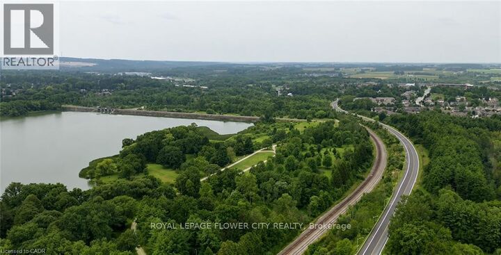 Photo de la propriété:  269 Pittock Park Road 9  ON N4S 7W2 