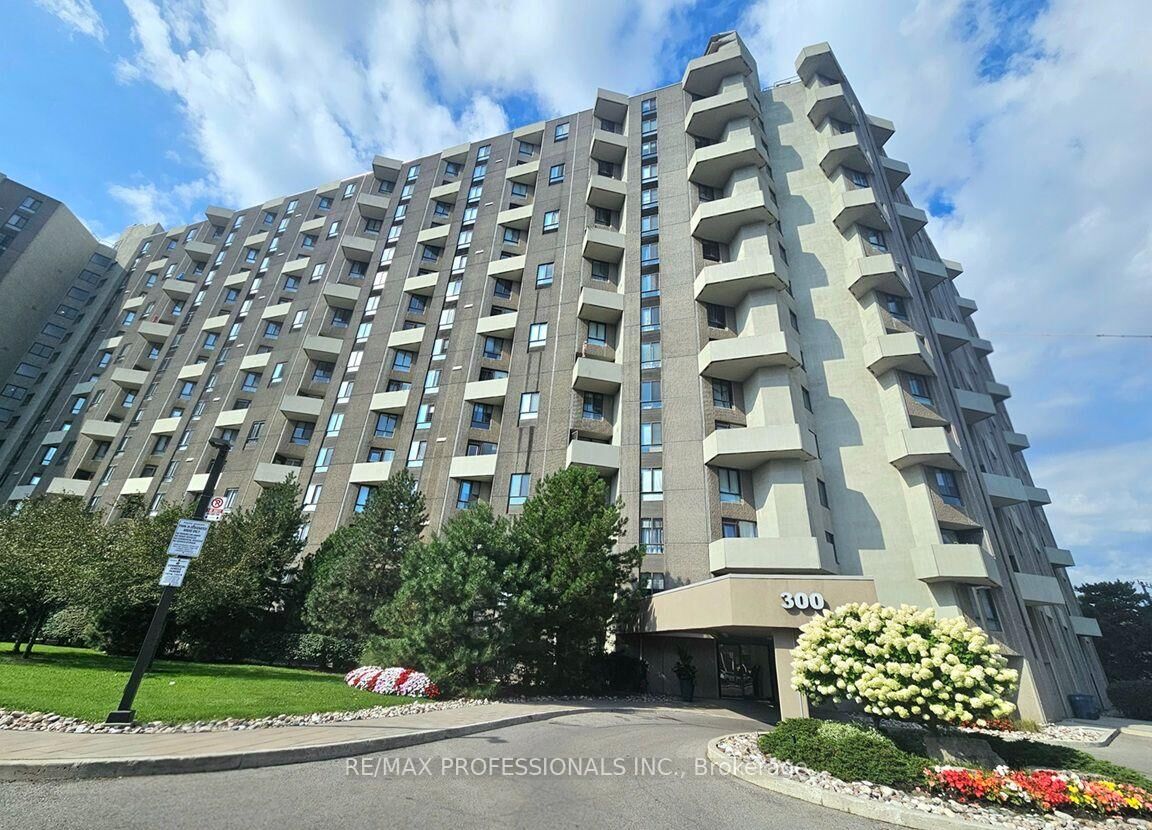 Property Photo: 300 Mill Road E41 ON M9C 4W7