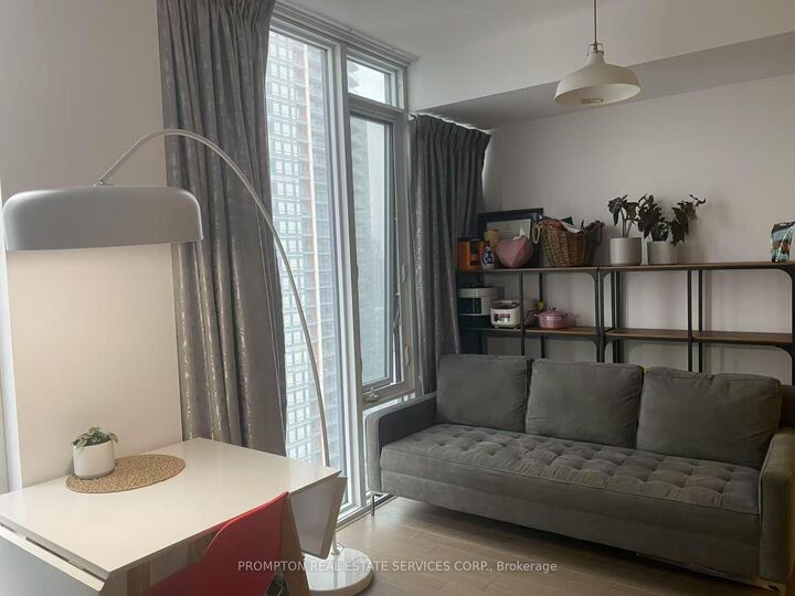 Property Photo:  101 Peter Street 3105  ON M5V 0G6 