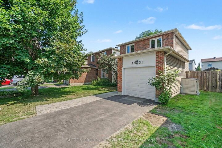 Property Photo: 1833 Brousseau Crescent ON K1C 2Y5