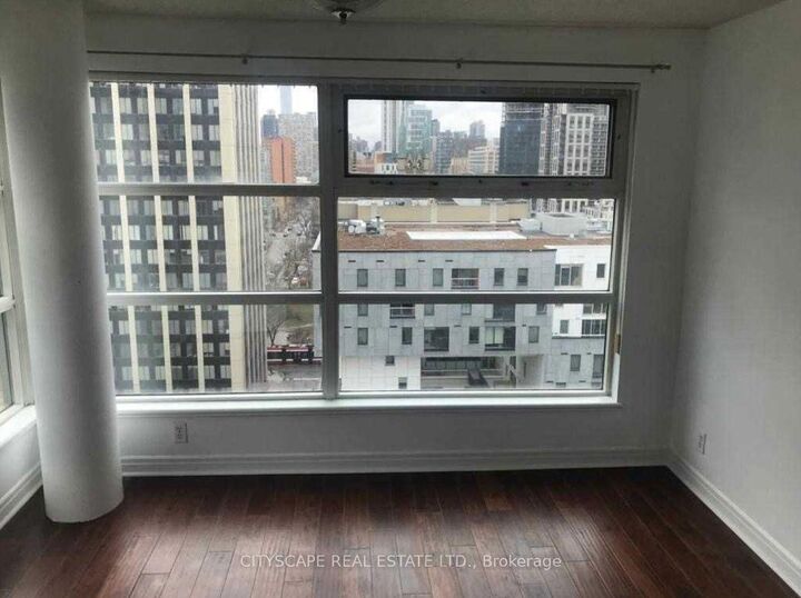 Property Photo:  50 Lombard Street 1705  ON M5C 2X4 