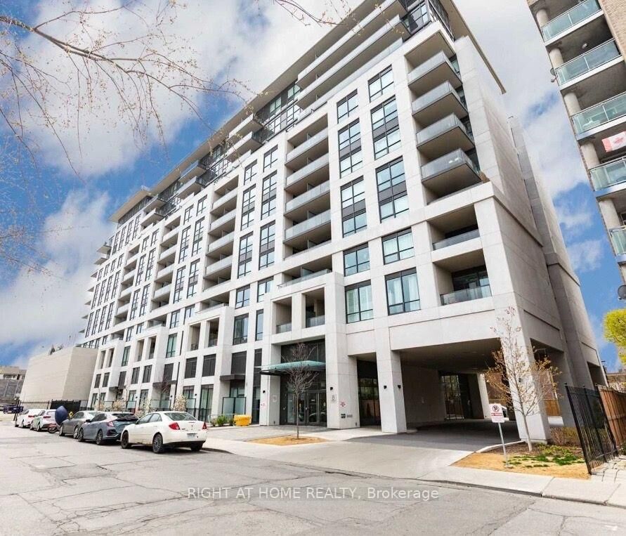 Property Photo:  8 Trent Avenue 302  ON M6A 0C6 